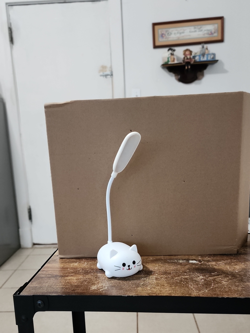 Cat Light, 3.5" X 2.25" X 5.5".
